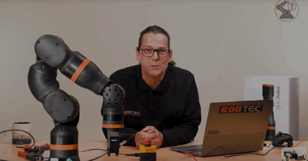 Cobot из Германия стоимостью менее 5000 евро